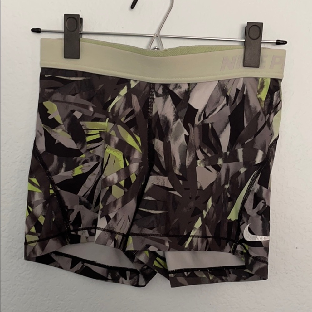 Nike pros